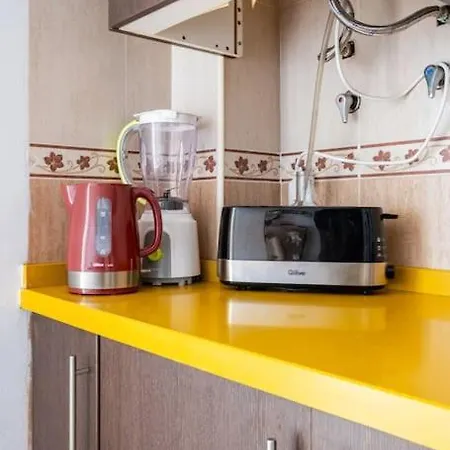 Amura Motril. Con Garaje Apartamento *